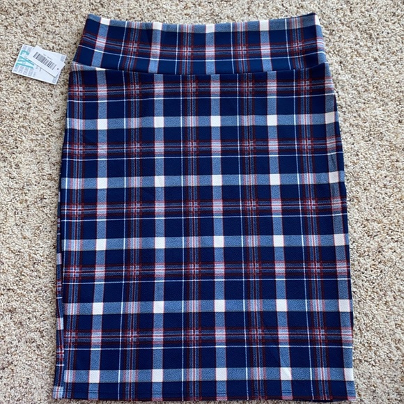 • Lularoe 2XL Plaid Cassie Skirt • - Picture 3 of 5